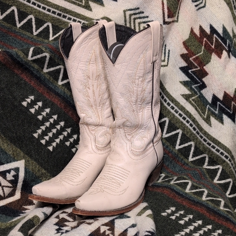 Caborca Silver White Leather Western Boots - Picture 4 of 4